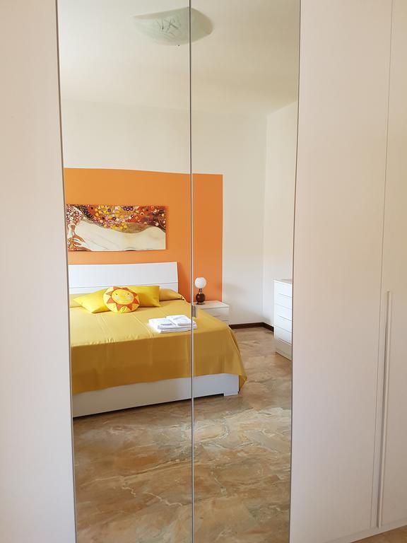 B&B Soleluna Massa Fiscaglia Exteriör bild