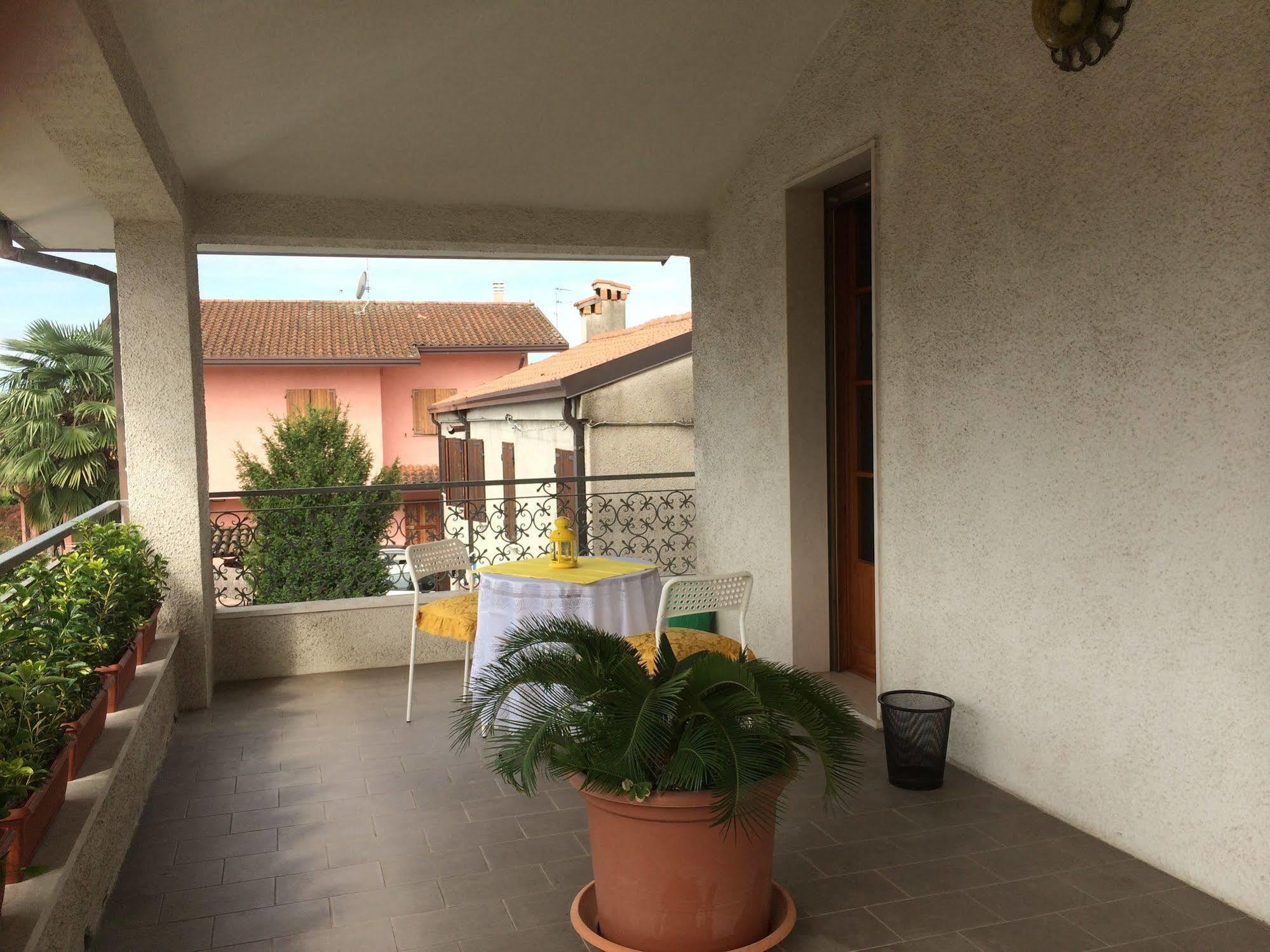 B&B Soleluna Massa Fiscaglia Exteriör bild